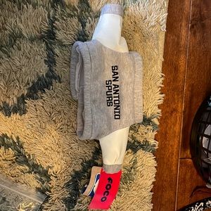 San Antonio spurs pet outfit